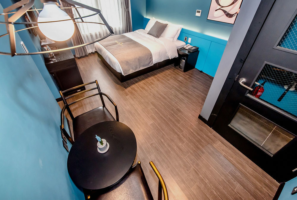 Jeju Hertz Hotel Екстер'єр фото